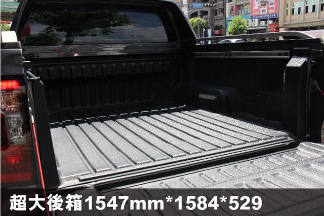 ✅2.0雙渦輪⭕科技感十足✅可全貸現車⭕市場稀有✅2025款✅超頂配置✅價格可談✅挑戰全省最低價⭕新車利率保固⭕歡迎來電  第14張相片