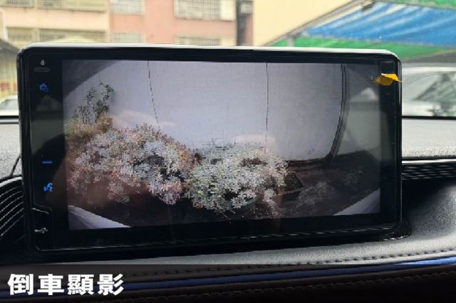 正24年出廠⭕市場熱門小休旅✅酷動版✅倒車顯影✅免鑰匙✅ACC跟車✅CARPLAY連接✅全車原鈑原漆✅可全貸✅新車利率  第12張相片
