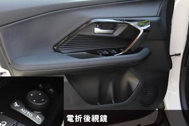 正24年出廠⭕市場熱門小休旅✅酷動版✅倒車顯影✅免鑰匙✅ACC跟車✅CARPLAY連接✅全車原鈑原漆✅可全貸✅新車利率  第16張相片