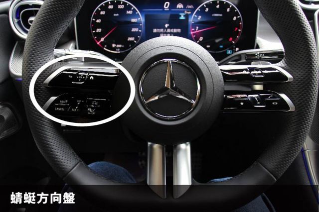 ⭕正25年出廠全新車⭕大滿配✅通風加熱椅✅P20輔助駕駛✅拖車勾✅多光束✅抬顯✅柏林✅側踏板⭕保固最長7年⭕新車利率  第10張相片