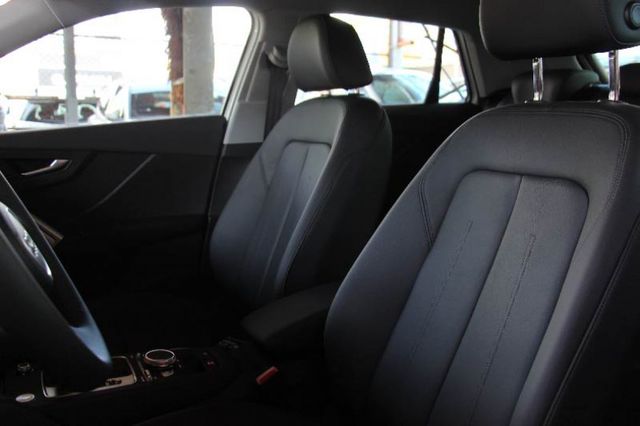 ⭕最低里程僅跑6千⭕有大6X萬價差 何必看新車⭕可全貸✅CARPLAY✅電尾門✅ACC跟車✅盲點✅免鑰匙✅全車原鈑原漆  第19張相片