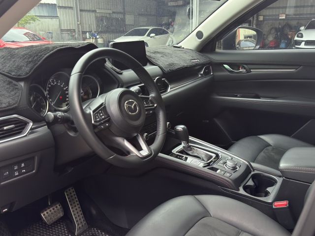 黑豔旗艦版⭕BOSE音響⭕電動椅✅黑化外觀套件✅ LV2跟車 ✅360環景✅黑化鋁圈✅抬顯⭕可全貸⭕全原廠保養⭕原鈑件  第2張相片