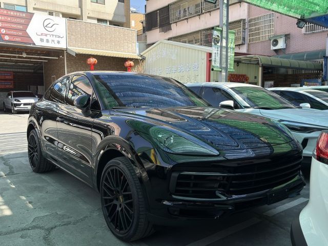 ✅摸門免鑰匙✅盲點✅22吋鋁圈✅跑車四出尾管✅全景天窗✅跑車計時套件⭕新車保固中⭕原鈑件  第1張相片