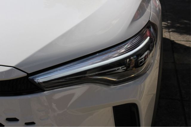 ⭕2025年⭕小改款全新車⭕油電豪華版✅倒車顯影✅AUTO HOLD✅ 無線CARPLAY✅摸門免鑰匙⭕原廠保固⭕可全貸  第4張相片