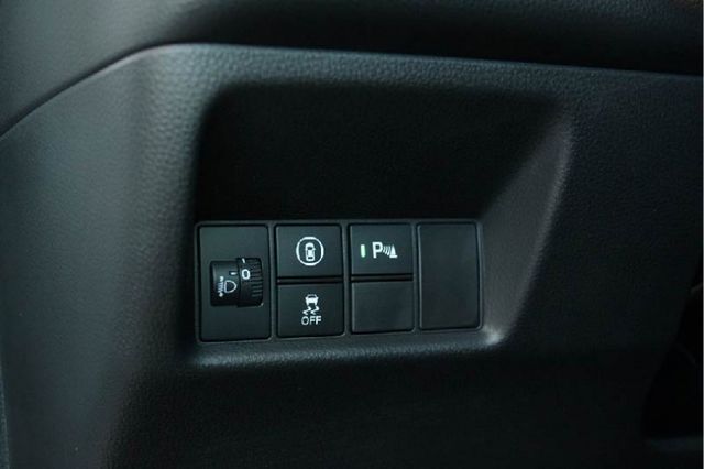 正2025出廠全台最低價⭕全車原漆原鈑件✅油電版✅實車實價刊登✅原廠保固中⭕摸門免鑰匙✅盲點偵測⭕新車利率⭕可全貸  第11張相片