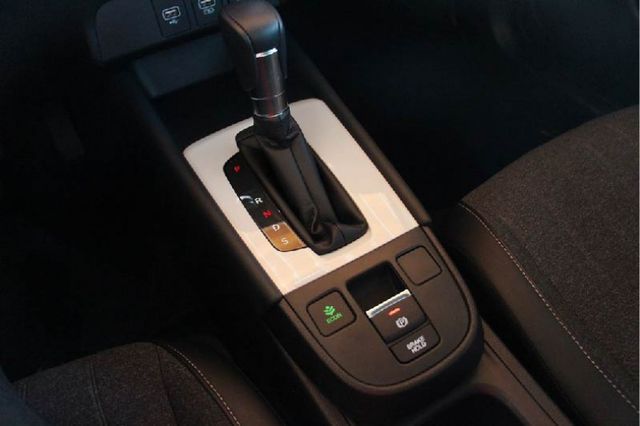 正2025出廠全台最低價⭕全車原漆原鈑件✅油電版✅實車實價刊登✅原廠保固中⭕摸門免鑰匙✅盲點偵測⭕新車利率⭕可全貸  第15張相片