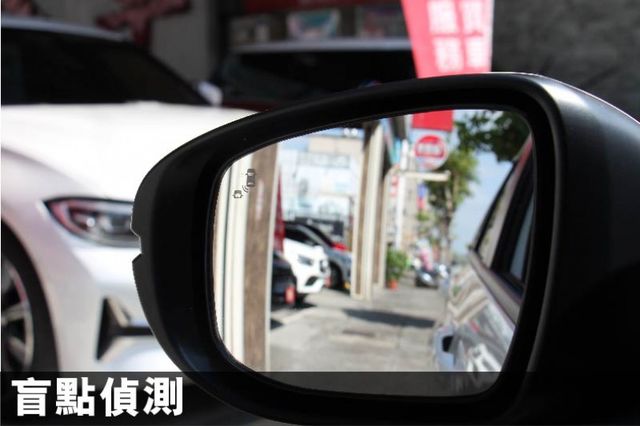 正2025出廠全台最低價⭕全車原漆原鈑件✅油電版✅實車實價刊登✅原廠保固中⭕摸門免鑰匙✅盲點偵測⭕新車利率⭕可全貸  第18張相片