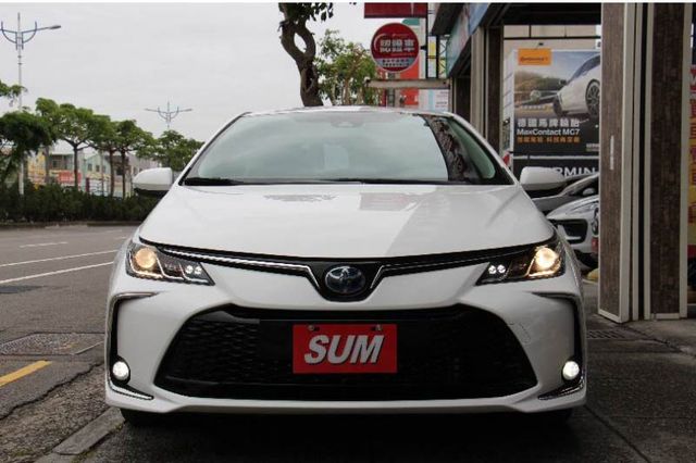 就賣你這個價錢⭕正25年出廠⭕油電尊爵版✅無線CARPLAY✅倒車顯影✅盲點偵測✅免鑰匙✅全車原鈑件⭕新車利率⭕原廠保固  第3張相片