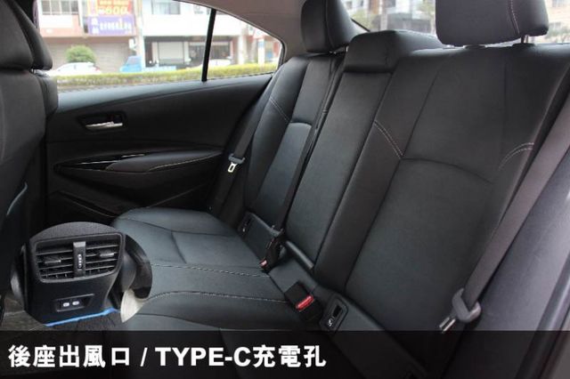 就賣你這個價錢⭕正25年出廠⭕油電尊爵版✅無線CARPLAY✅倒車顯影✅盲點偵測✅免鑰匙✅全車原鈑件⭕新車利率⭕原廠保固  第20張相片