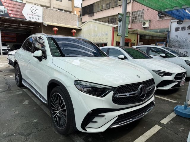 現車剛到店✅全滿配✅有通風座椅全網唯一✅四輪傳動✅p20輔助✅抬顯✅柏林✅新車貸  第1張相片