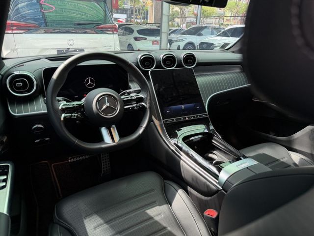 現車剛到店✅全滿配✅有通風座椅全網唯一✅四輪傳動✅p20輔助✅抬顯✅柏林✅新車貸  第6張相片