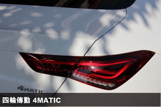 ⭕23年式⭕全網最低價✅23P跟車✅4MATIC四輪驅動✅雙電動椅✅全景天窗✅盲點偵測✅未領牌✅全車保固中  第6張相片