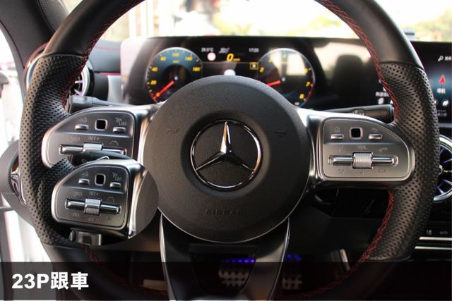 ⭕23年式⭕全網最低價✅23P跟車✅4MATIC四輪驅動✅雙電動椅✅全景天窗✅盲點偵測✅未領牌✅全車保固中  第11張相片