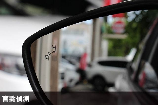 2025年⭕VIGNALE版⭕超低價⭕可全貸✅HUD抬頭顯示器✅B&O音響✅盲點✅倒車顯影✅8向電動座椅⭕實車在店  第16張相片