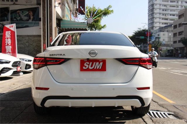 ✅挑戰低價 正25年出廠✅僅跑6000KM⭕尊爵智駕版✅車道維持✅360環景✅高音喇叭✅全車原鈑原漆✅可全額貸✅新車利率  第5張相片