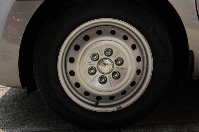 ✅正2024年出廠✅僅跑2萬里程保證✅全車原漆⭕GLD-B款✅全車皮質椅✅雙電動側滑門✅倒車顯影✅新車利率✅可全額貸  第7張相片