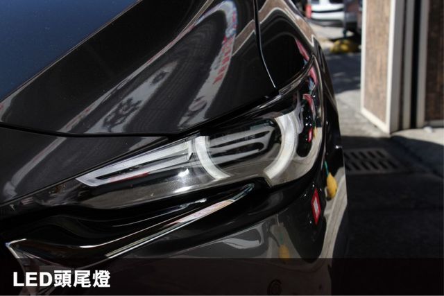 黑豔旗艦版⭕BOSE音響⭕電動椅✅黑化外觀套件✅ LV2跟車 ✅360環景✅黑化鋁圈✅抬顯⭕可全貸⭕全原廠保養⭕原鈑件  第4張相片