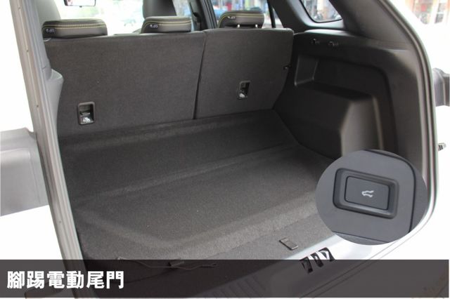 ⭕全網最低價 ⭕稀有釋出⭕ 保證實車實價⭕ 新車油電最頂規 僅跑10000km ✅通風座椅✅全景天窗✅電動尾門⭕全車原漆  第8張相片