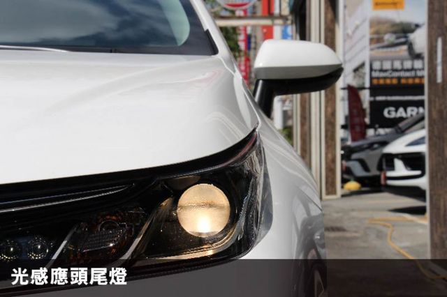 ⭕正25年出廠⭕油電豪華版✅無線CARPLAY✅倒車顯影✅盲點偵測✅全套免鑰匙✅全車原鈑件⭕全額貸⭕新車利率⭕原廠保固  第4張相片