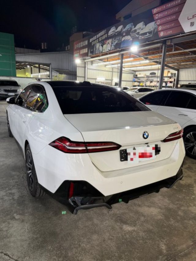 ⭕全網最低價⭕大滿配 ✅全景天窗✅通風座椅✅飾光水箱護罩✅HK音響✅抬頭顯示⭕原版件⭕可全貸  第2張相片