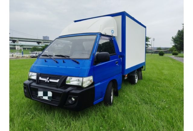 2014年中華三菱得利卡2.4塑鋁廂貨車，原版件，里程僅跑56000公里  第6張相片