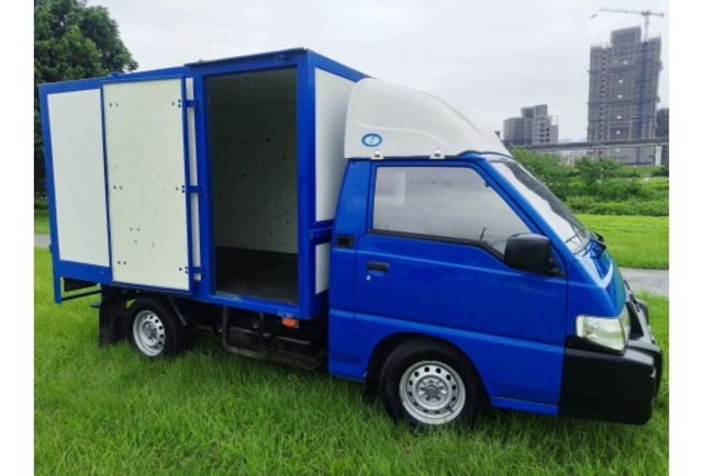 2014年中華三菱得利卡2.4塑鋁廂貨車，原版件，里程僅跑56000公里  第17張相片