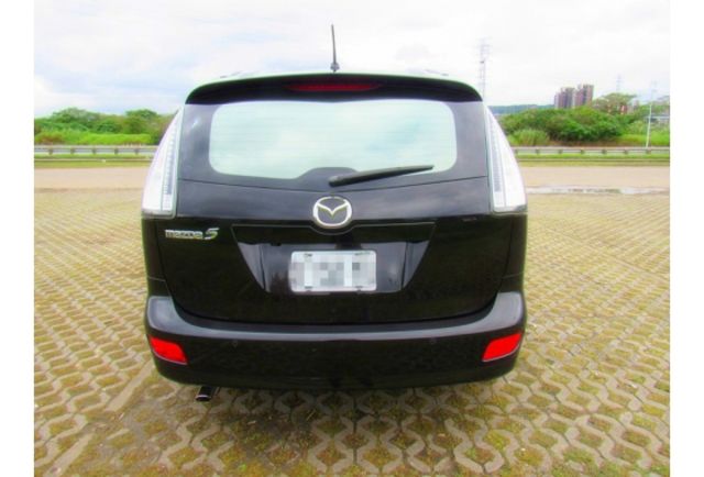 2011年2月，馬自達五小改款尊貴型七人座，一手車，原鈑件  第4張相片
