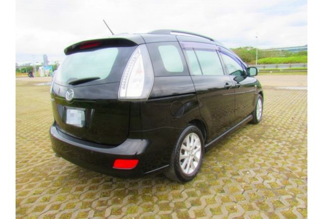 2011年2月，馬自達五小改款尊貴型七人座，一手車，原鈑件  第12張相片