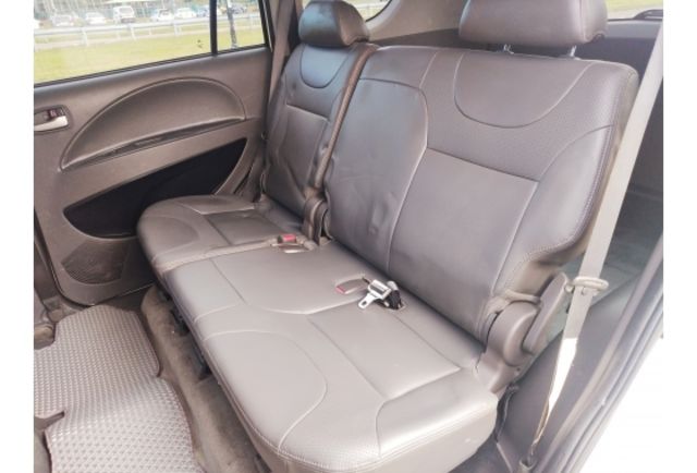 2014年三菱zinger2.4商旅二用車，原鈑件，自排，售價218000元，新北三重看車，小梁0933755556  第11張相片