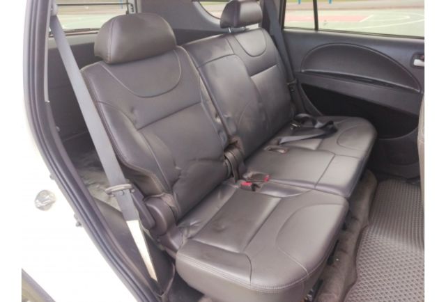 2014年三菱zinger2.4商旅二用車，原鈑件，自排，售價218000元，新北三重看車，小梁0933755556  第12張相片
