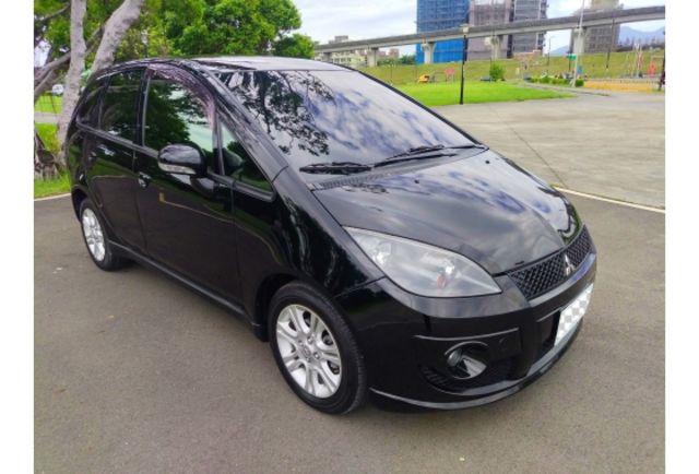 2013年三菱COLT PLUS1.6勁速型IO版，漂亮車可認證，暑期優惠賞車價168000元，新北三重小梁0933755556  第6張相片