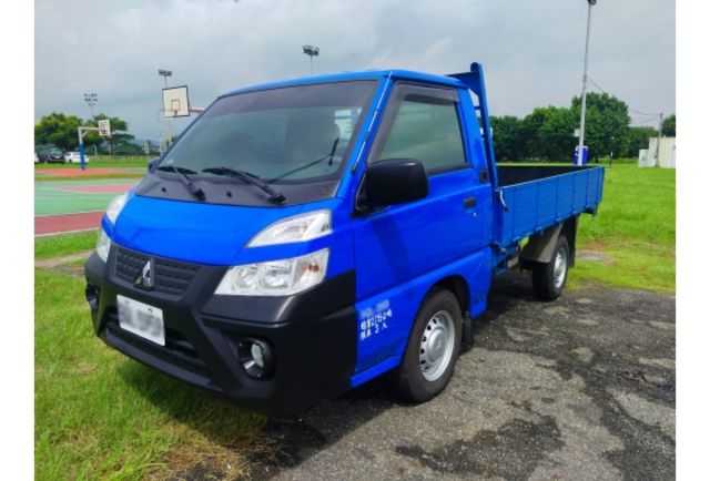 2022年中華三菱得利卡手排貨車，一手車，僅跑35000公里，無重大事故，無泡水，難能可貴跑少的貨車  第2張相片