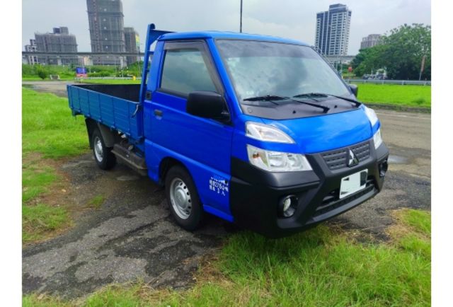 2022年中華三菱得利卡手排貨車，一手車，僅跑35000公里，無重大事故，無泡水，難能可貴跑少的貨車  第6張相片