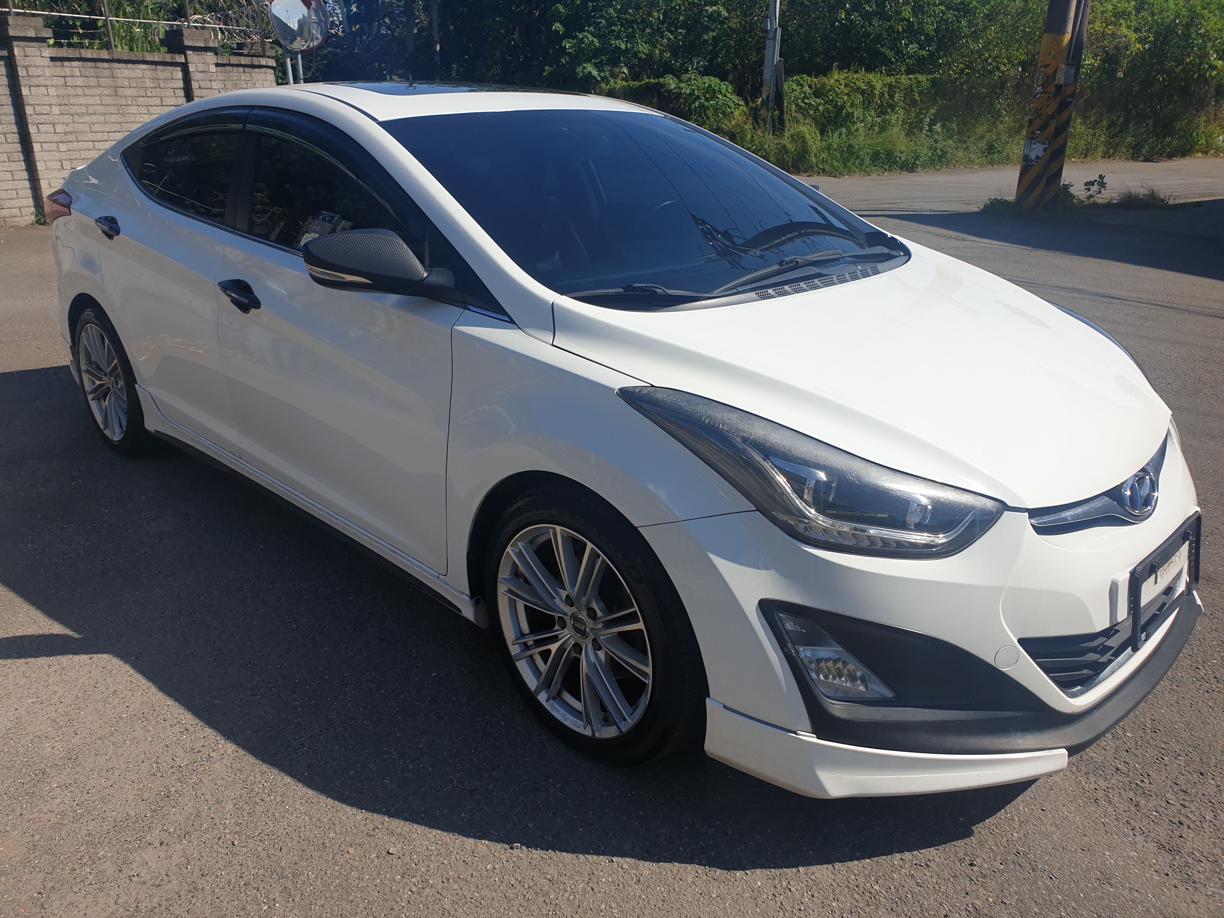 售：現代極致版ELANTRA，IKEY天窗頂級版  第3張相片