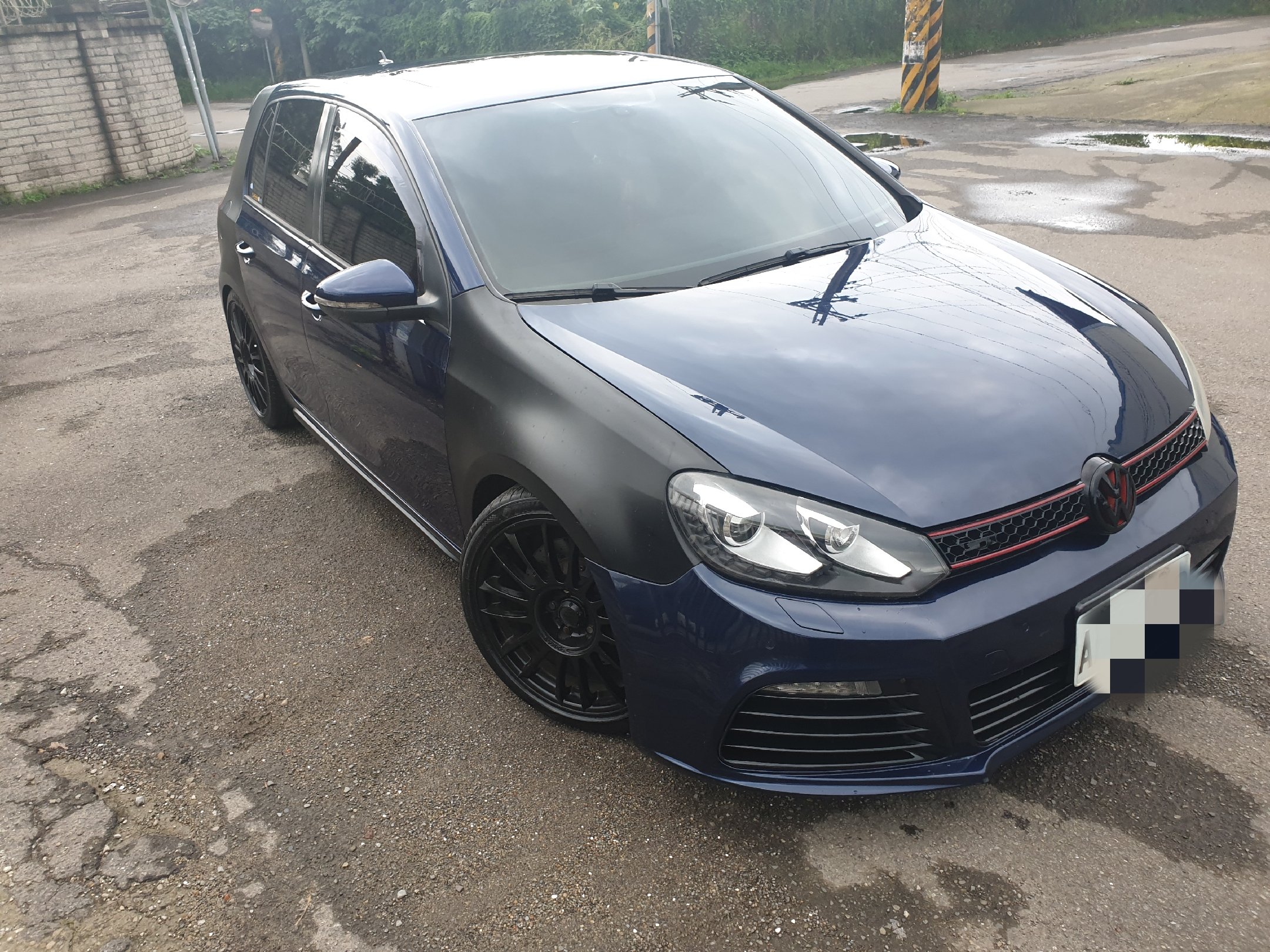 售：福斯VW GOLF GTI 全車精品改  第2張相片