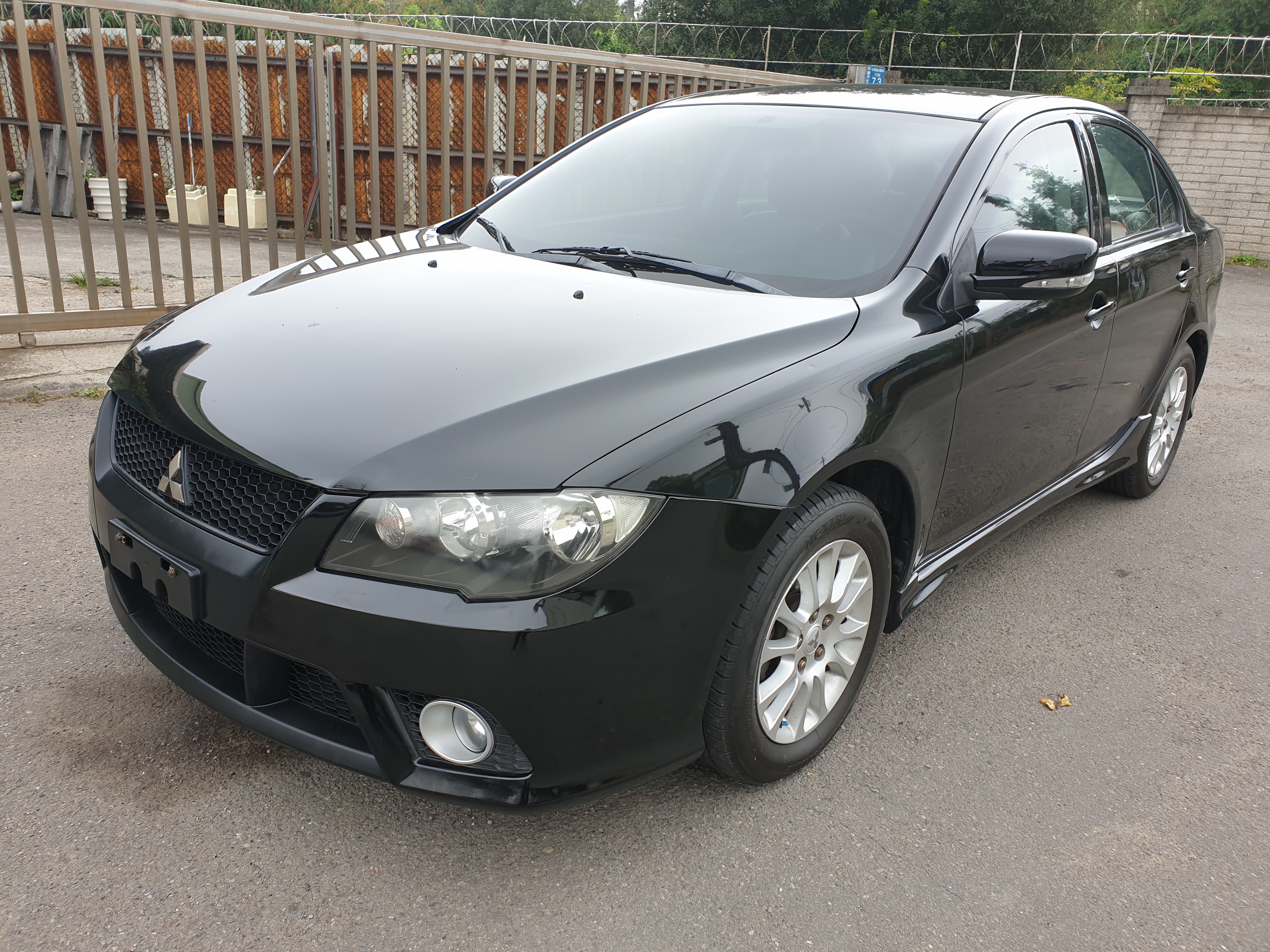 售：三菱FORTIS1.8小IO版/正一手跑5萬里程保證車況保固  第1張相片