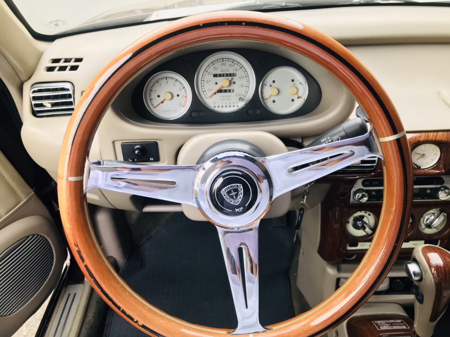 售：日產 復古馬曲1.3 省油省稅好維修 謹跑12萬多里程保證    第8張相片