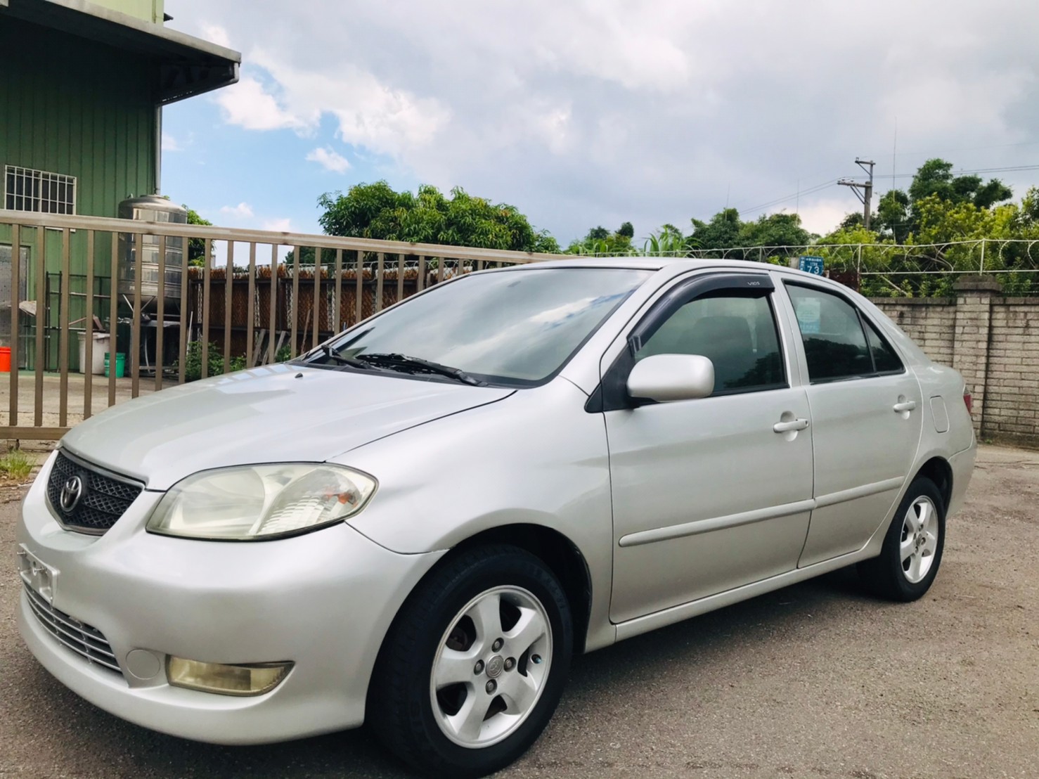 售：豐田VIOS 1.5 小資男女代步首選 車美況優超漂亮   第1張相片