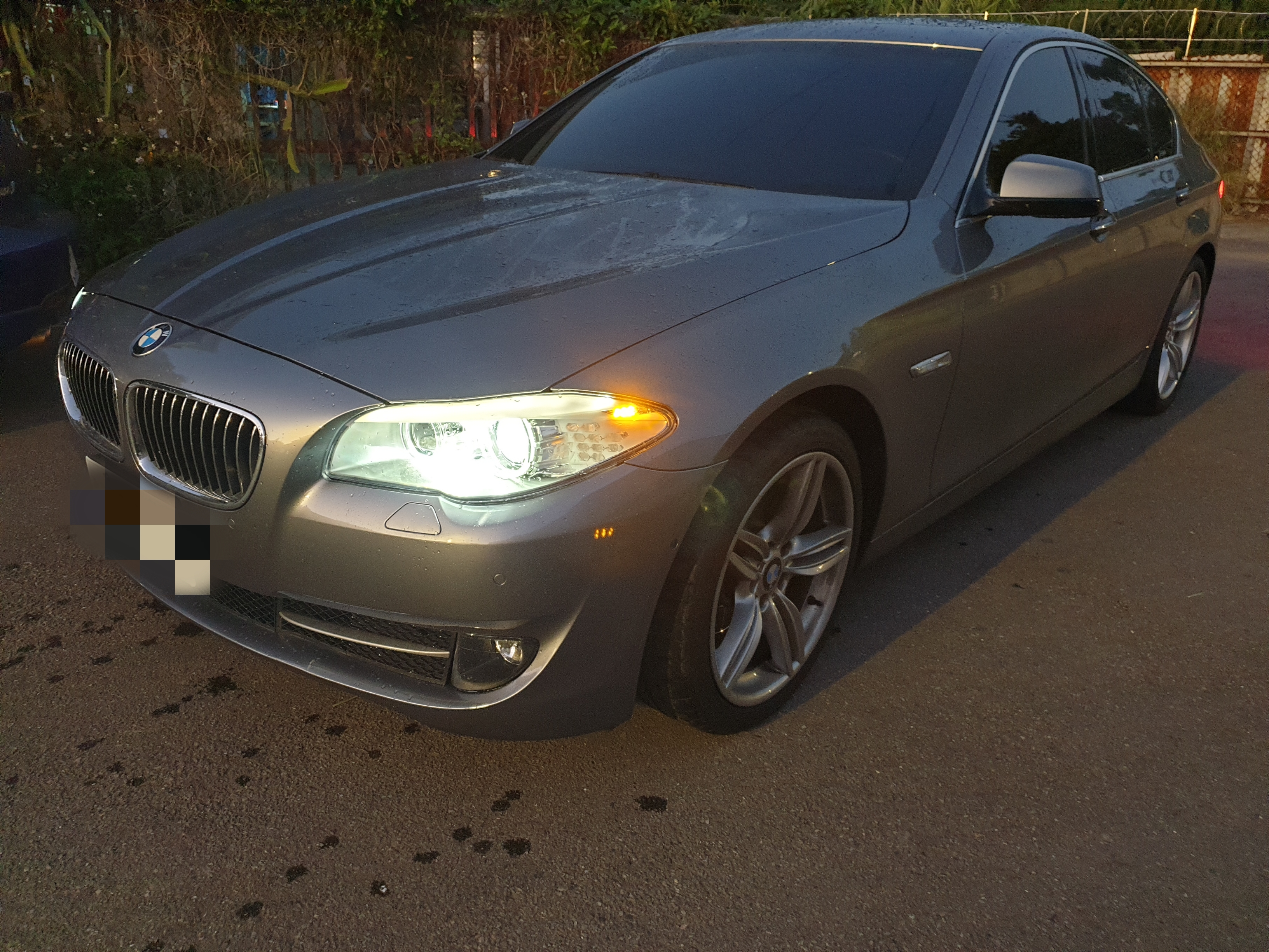 售：BMW528總代理正ㄧ手跑少總裁車～絕無亂改惡超  第3張相片