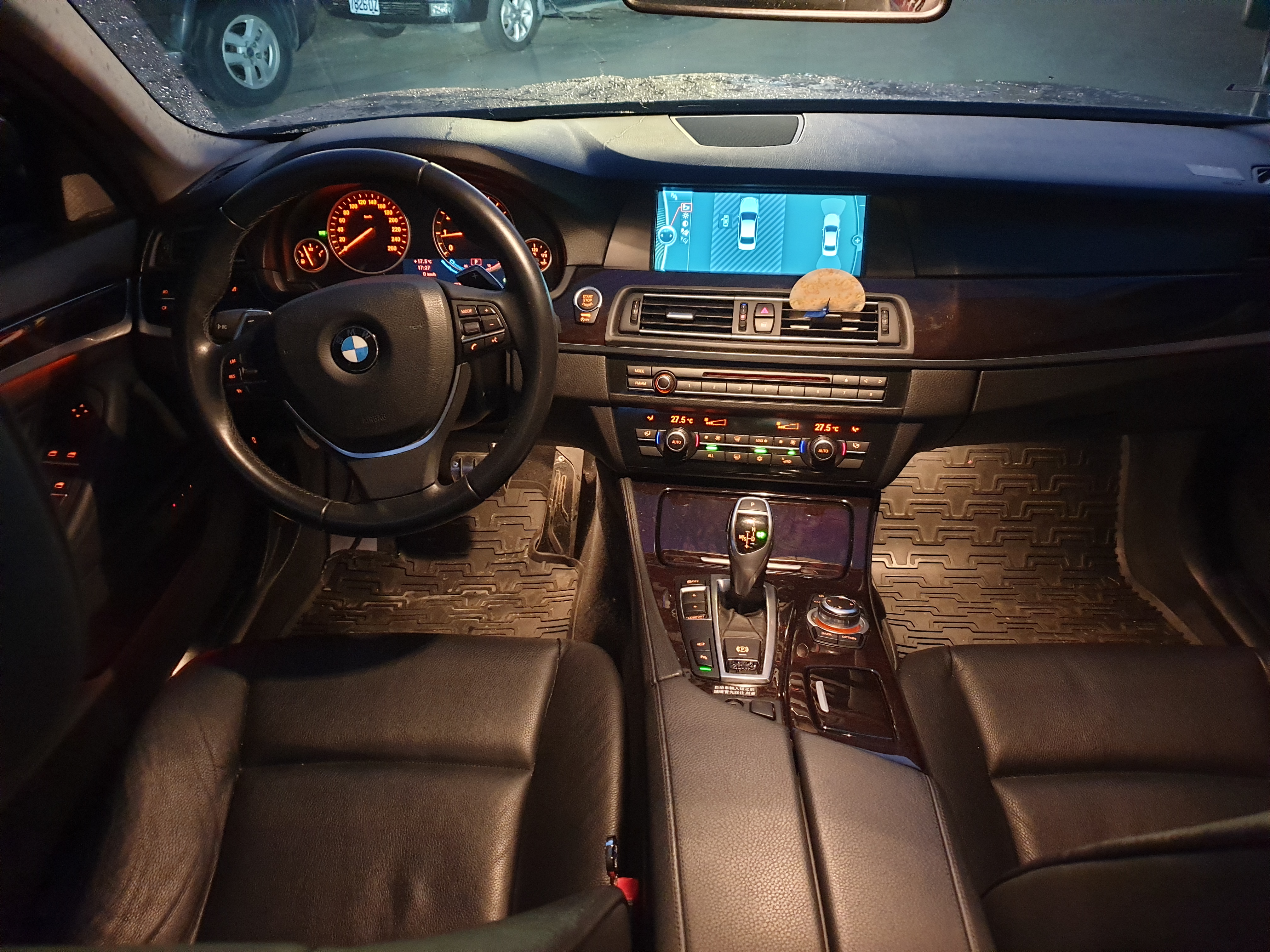 售：BMW528總代理正ㄧ手跑少總裁車～絕無亂改惡超  第7張相片