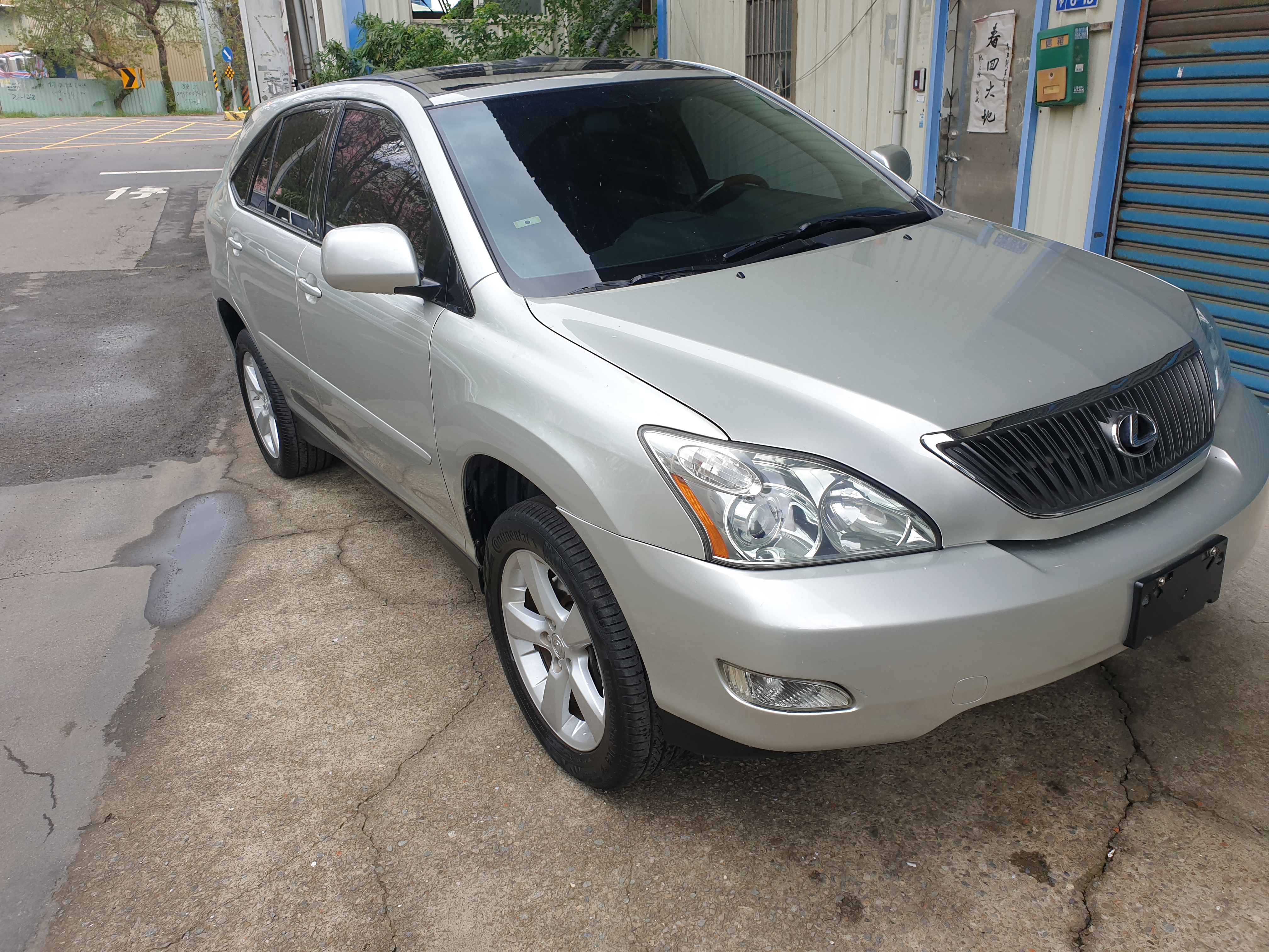 售：凌志LEXUS RX300好爸爸休旅車美況優謹跑15萬公里  第3張相片