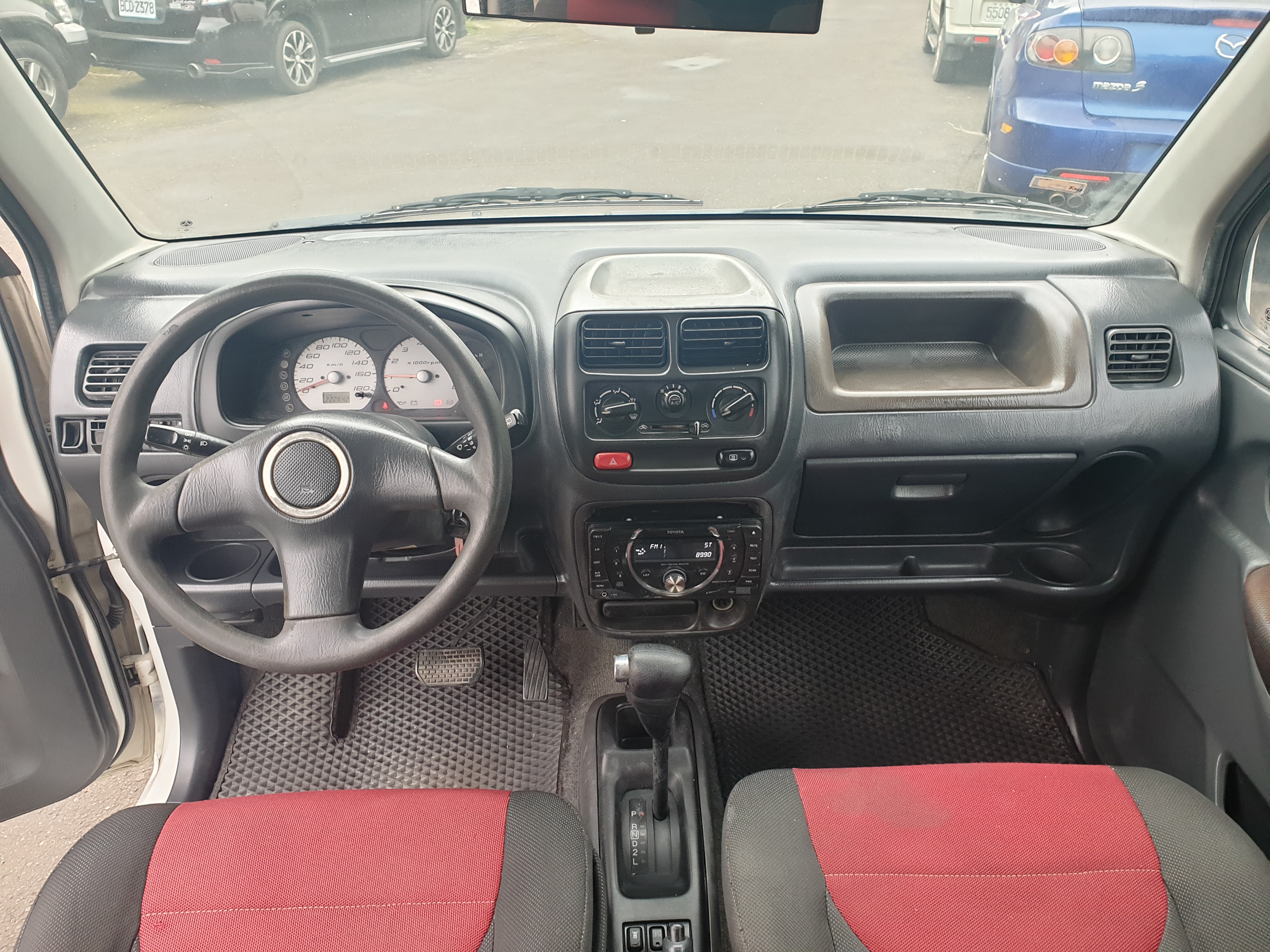 售：正女用漂亮一手車 鈴木SOLIO 完整車況等您來駕馭  第7張相片