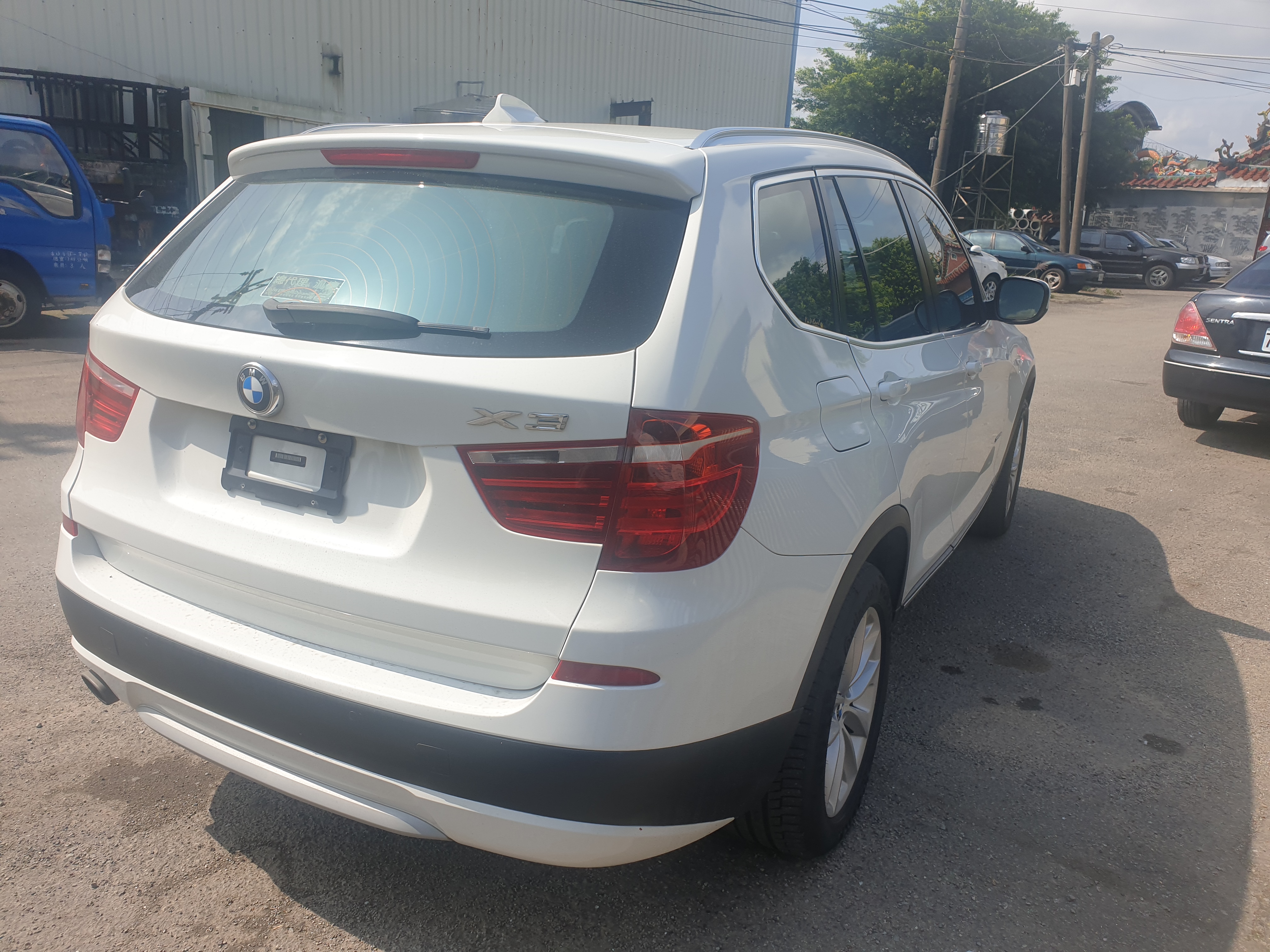售：14年總代理BMW X3頂級4X4 全景窗 360環景 電尾門  第4張相片