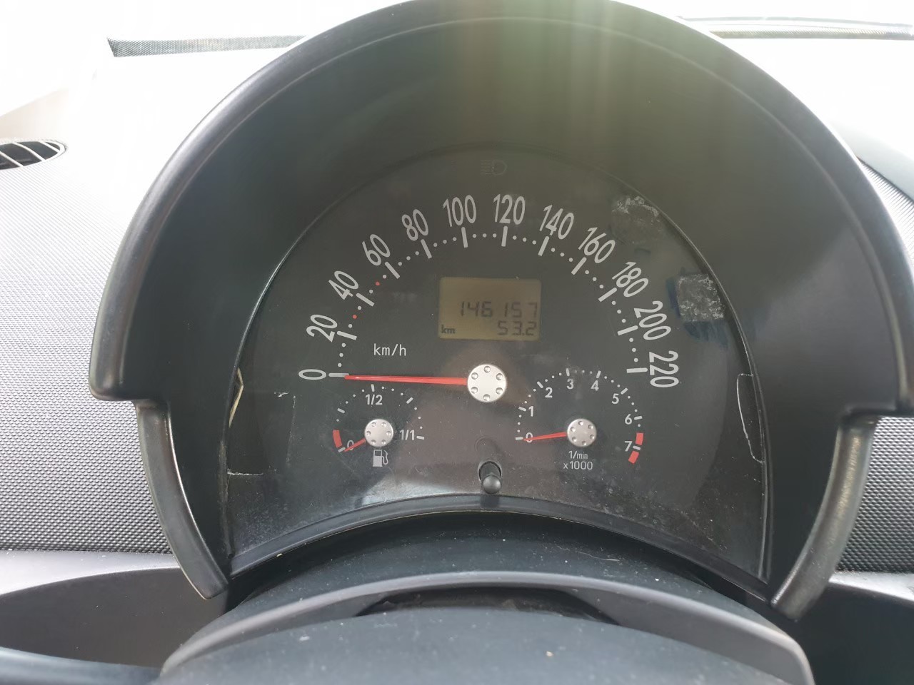 售：小資男女超熱門車款謹跑14萬里程保證！（附萊茵完整車測報告）  第6張相片