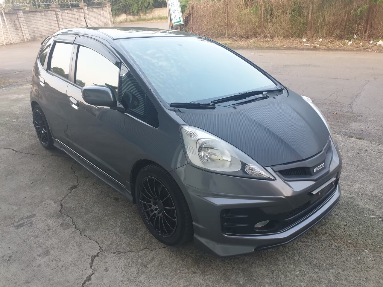 售：永不退流行車款本田FIT/最高版VTIS/超帥氣全車LV包（附萊茵車體鑑定報告書）  第2張相片