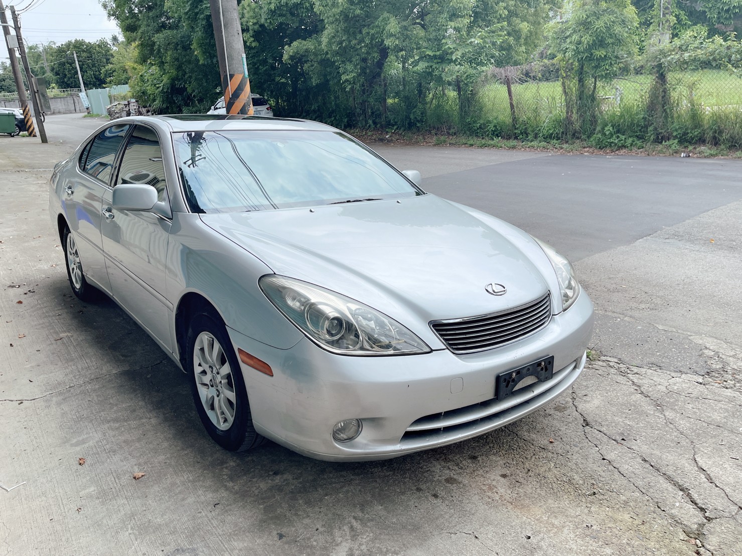 售：LEXUS  ES330 原漆原版 車美況優 直接看車現場談最準 歡迎來電！  第3張相片