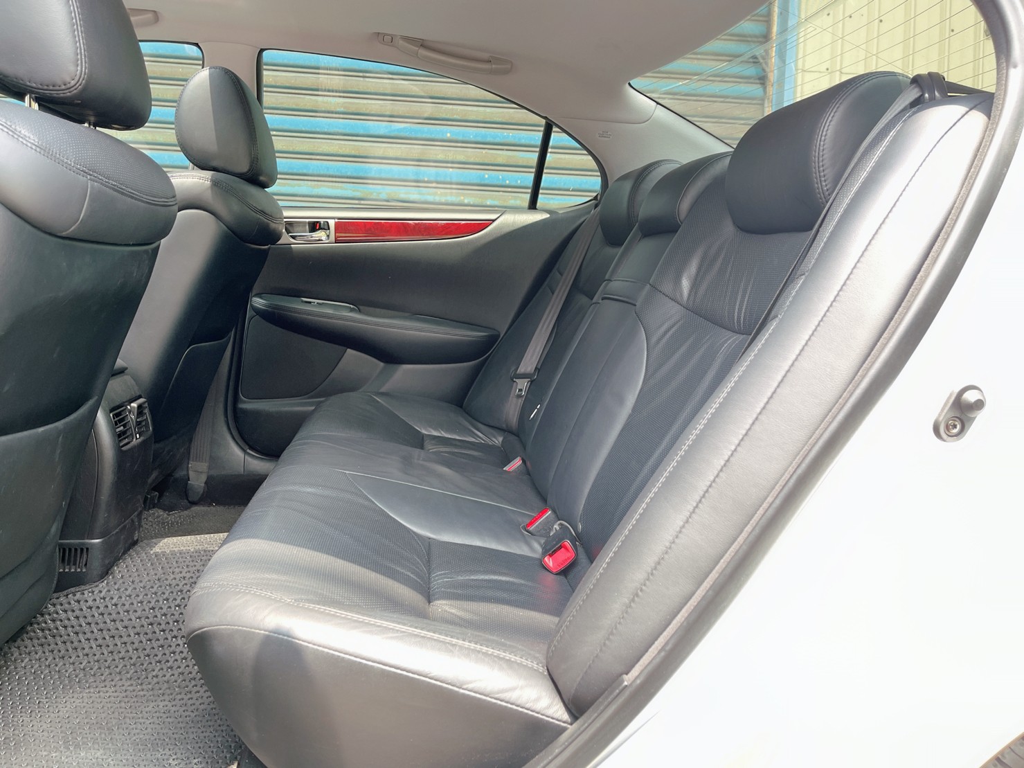 售：LEXUS  ES330 原漆原版 車美況優 直接看車現場談最準 歡迎來電！  第6張相片