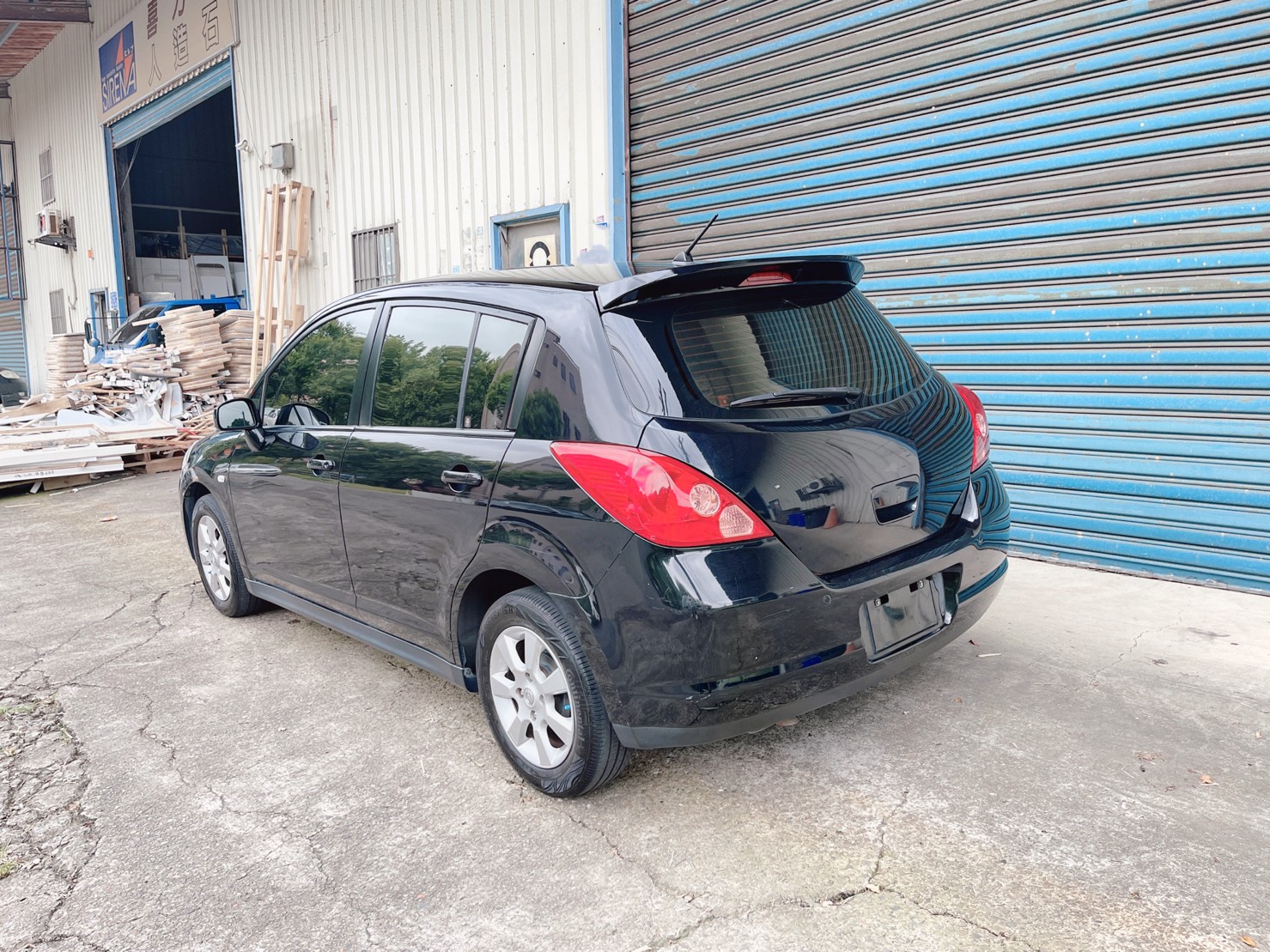 售：日產中古車TIDA頂級IKEY二手車超優車況歡迎比較！保證滿意～  第4張相片
