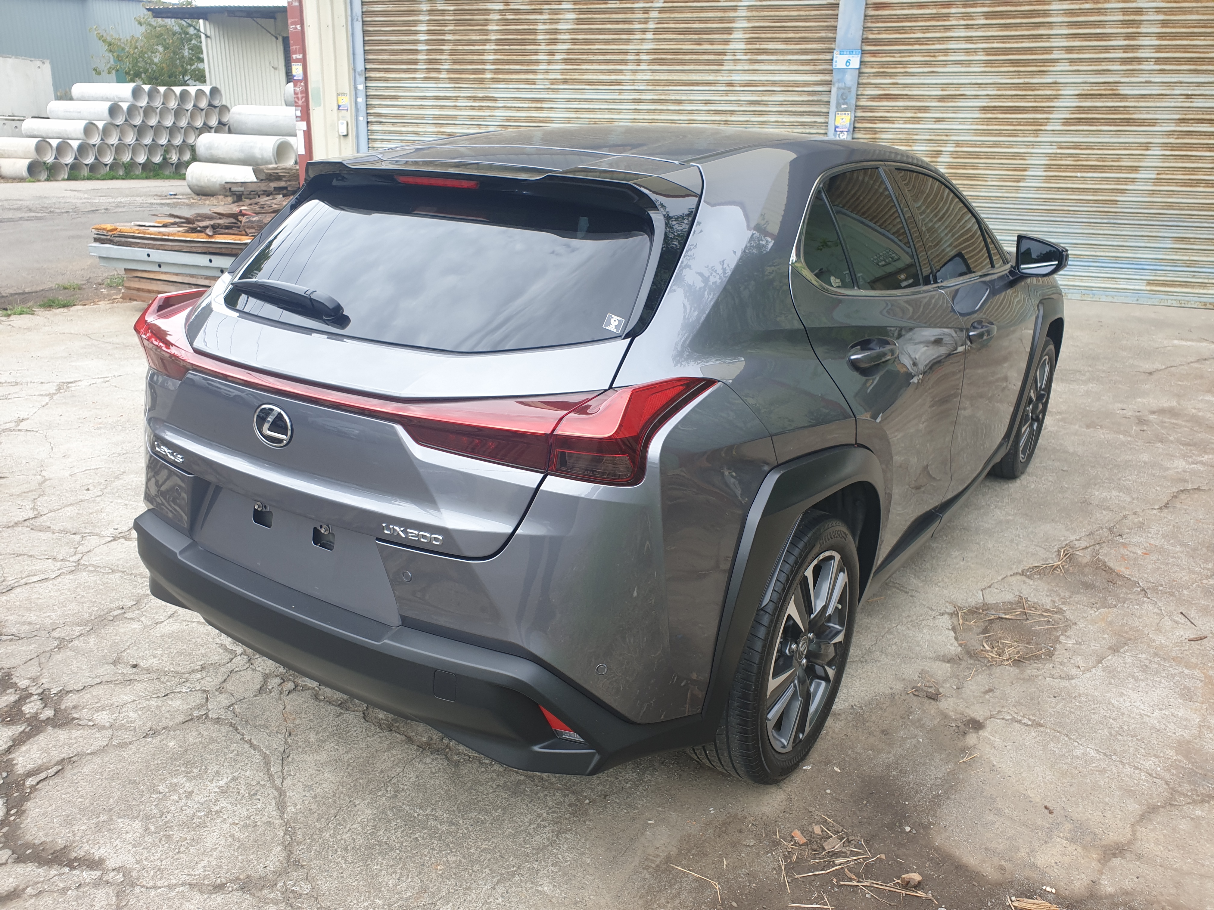 售：LEXUS-UX200菁英PLUS版18寸鋁圈IKEY ACC全速域跟車 行人防護變識 超值輕休旅等你來挑剔！新車保固到2025年～  第2張相片