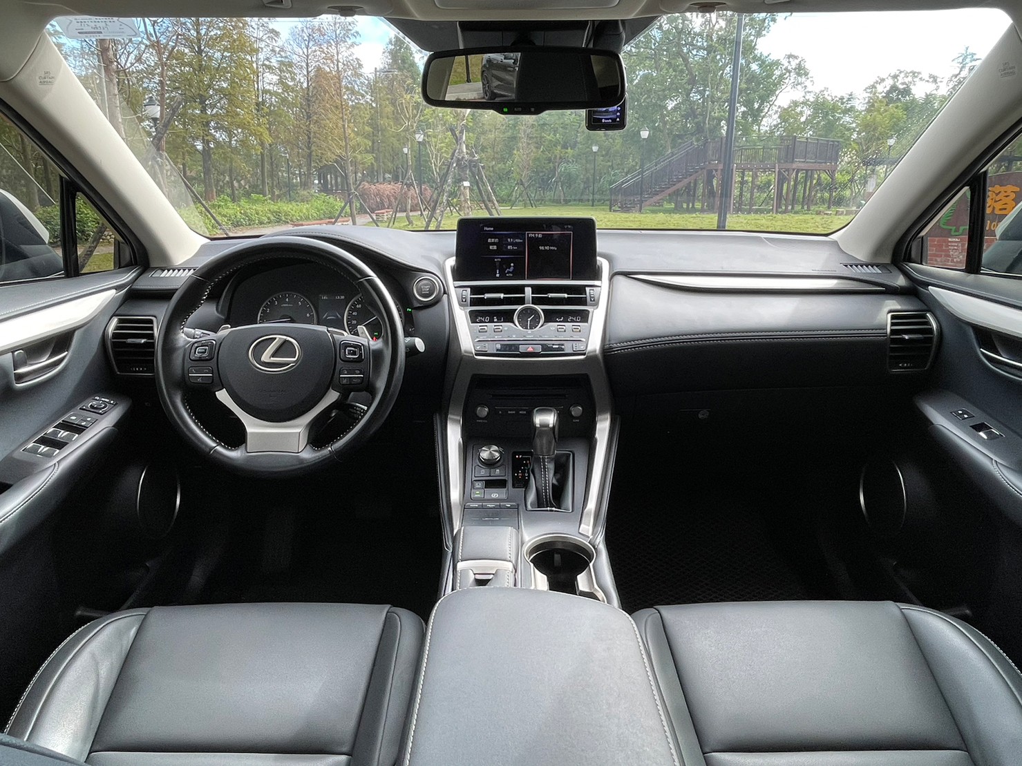 售：2020年LEXUS NX200菁英PLUS頂級版大滿配～雙認證完美無暇 歡迎預約看車！  第6張相片